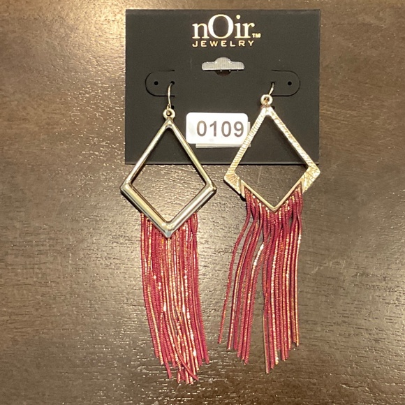 #0109 NWT NOIR EARRINGS COLOR: PINK/GOLD - Picture 1 of 1